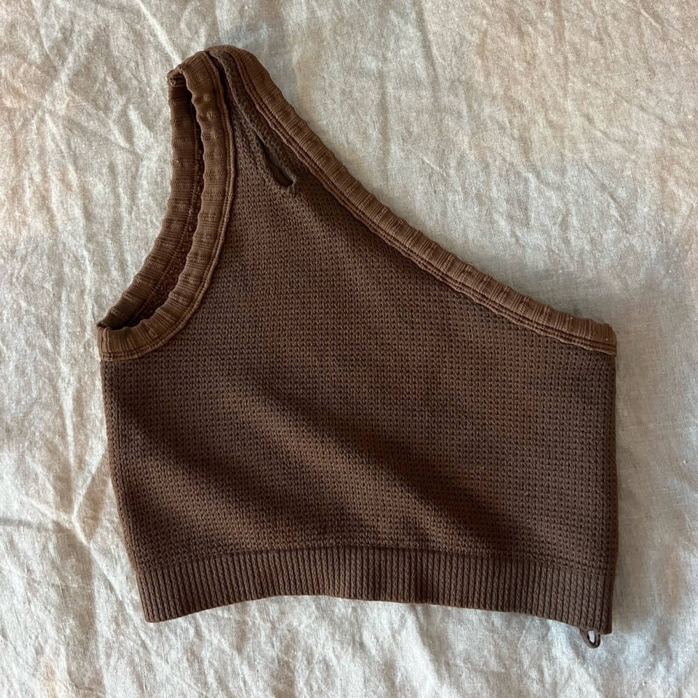 Urban Outfitters - Brown One Shoulder Tank Top - XS
